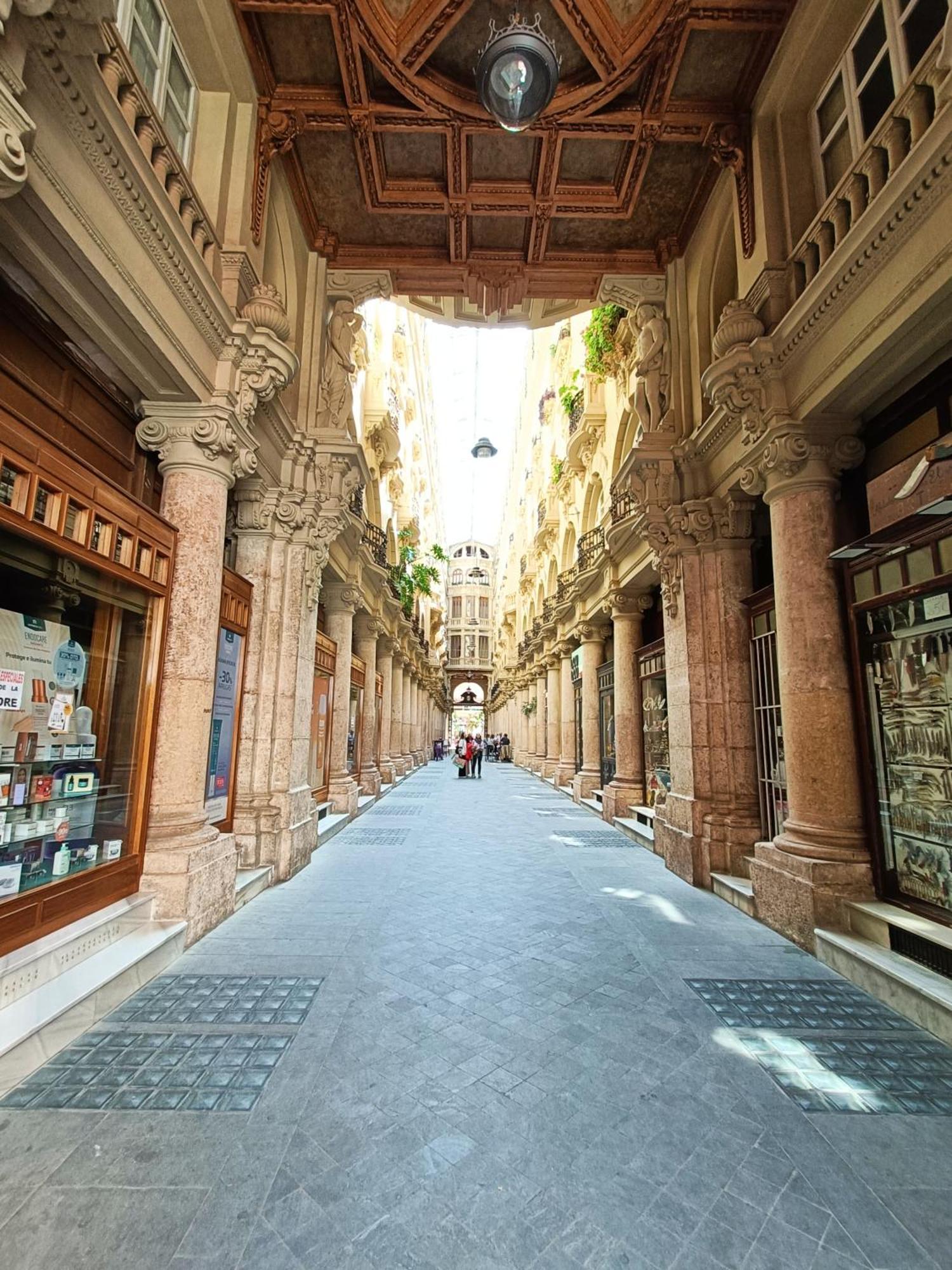 Апартаменти Piso En Pleno Centro De Albacete Con Garaje Екстер'єр фото