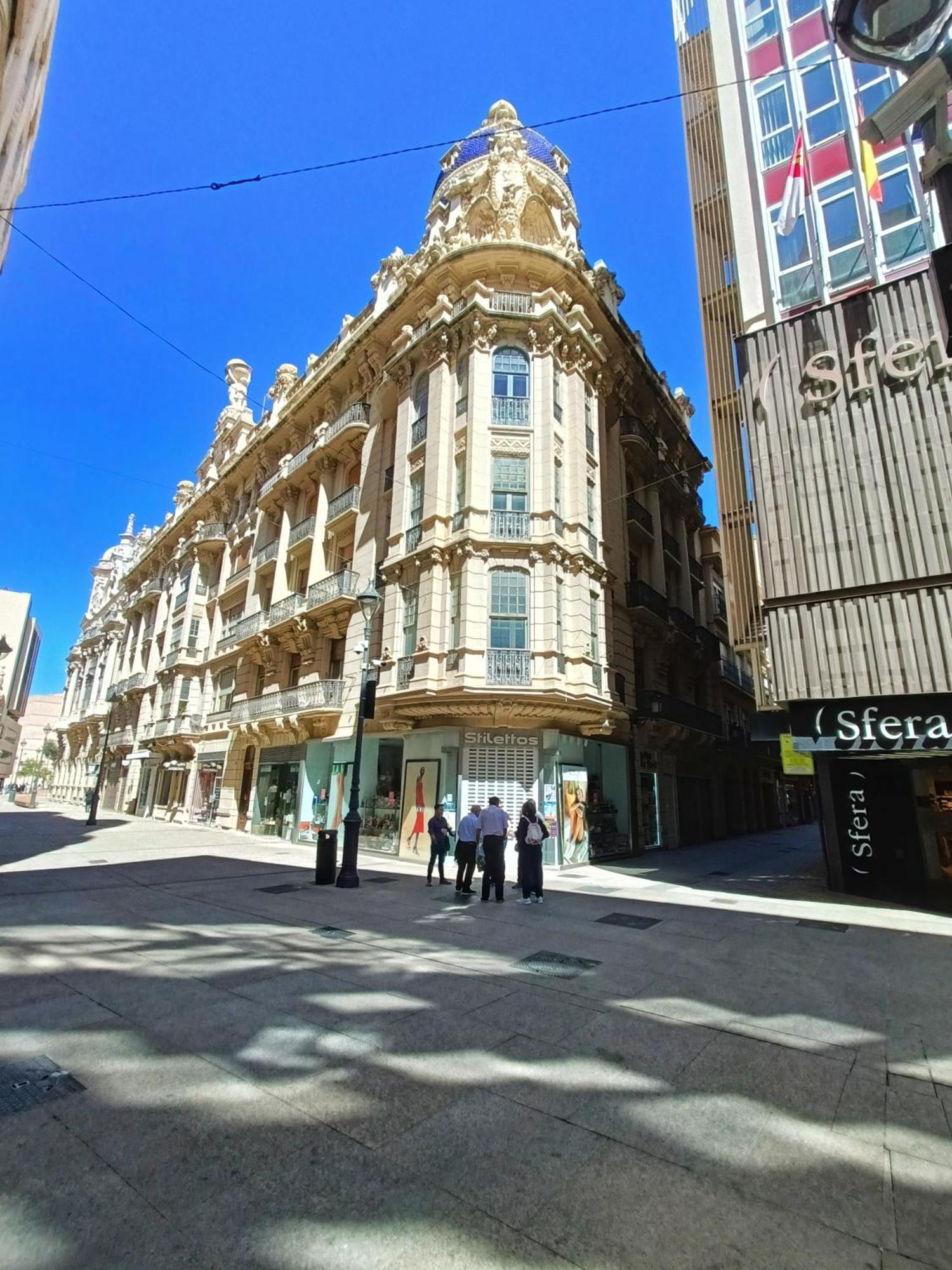 Апартаменти Piso En Pleno Centro De Albacete Con Garaje Екстер'єр фото